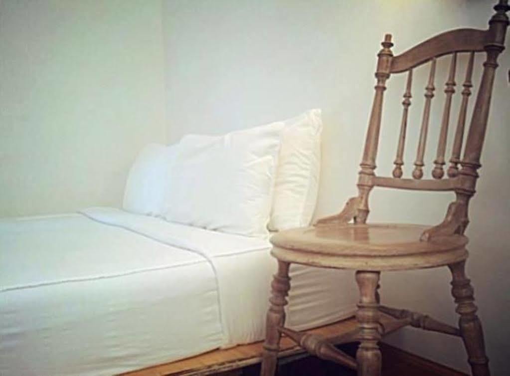 צ'יאנג מאי The Old Car Guesthouse מראה חיצוני תמונה